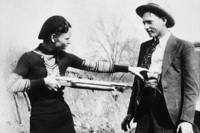 7 Things You Didn’t Know About The Real Bonnie and Clyde - Networth ...