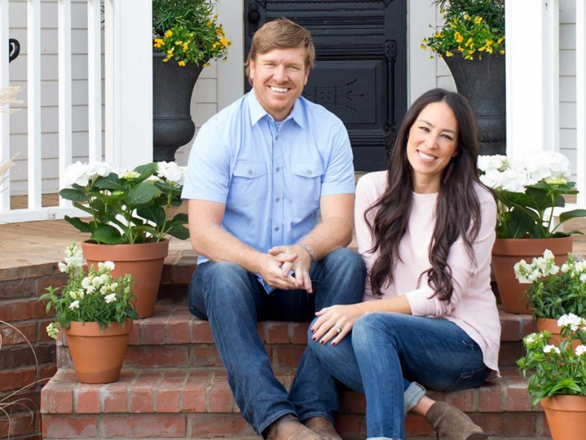 A Look Into Chip And Joanna Gaines Personal Life Net Worth Divorce Rumours And Scandals Networth Height Salary
