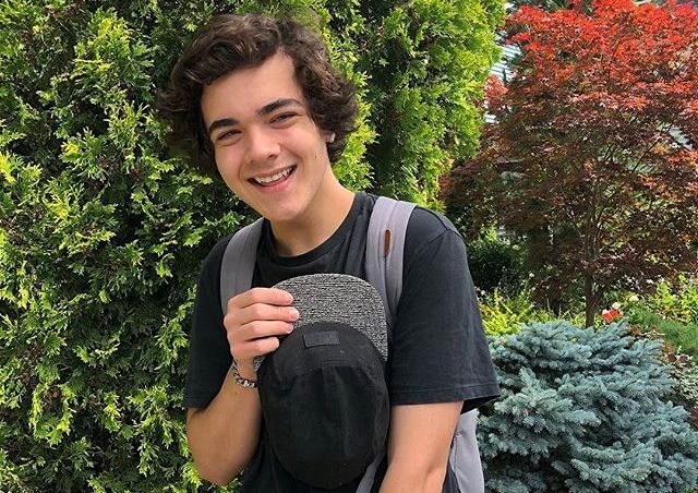 Alexander Stewart – Bio, Family, Facts About The Canadian Musician