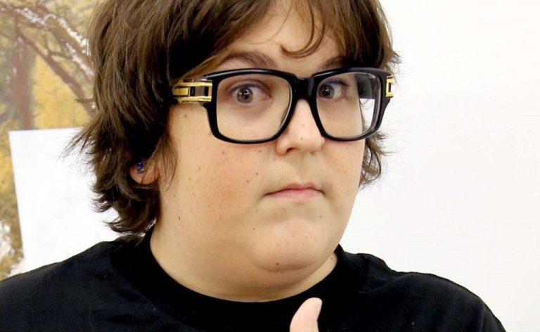 Andy Milonakis Wife, Girlfriend, Wiki, Son, Parents, Height, Net Worth