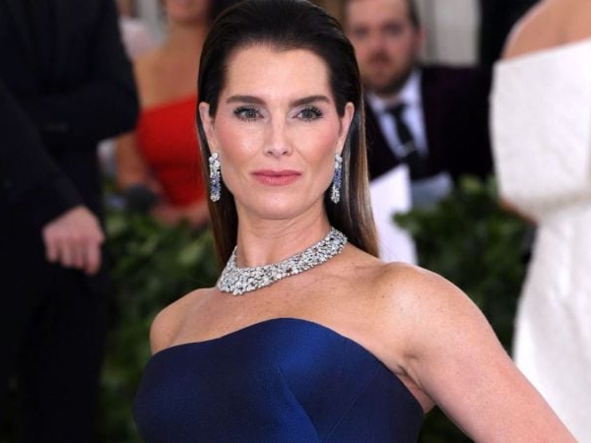 Brooke Shields Biography Children Net Worth Husband Age Height Affairs Networth Height Salary