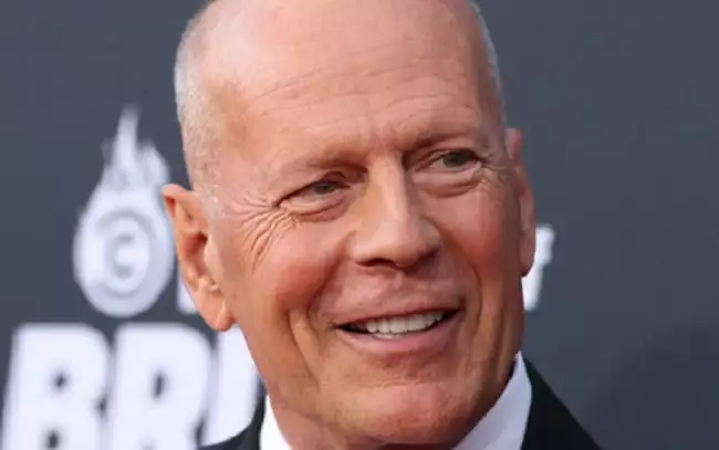 Bruce Willis Bio, Net Worth, Daughters, Wife, Age, Height and Other ...