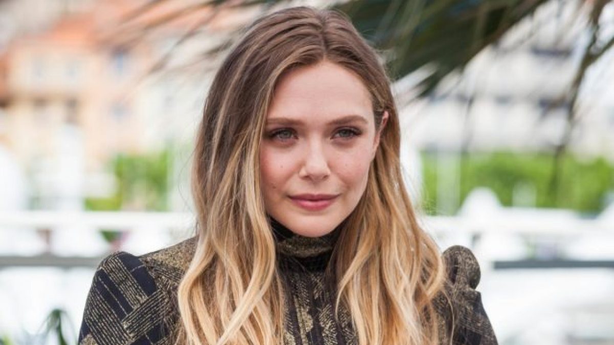 Elizabeth Olsen Boyfriend Net Worth Siblings Networth Height Salary