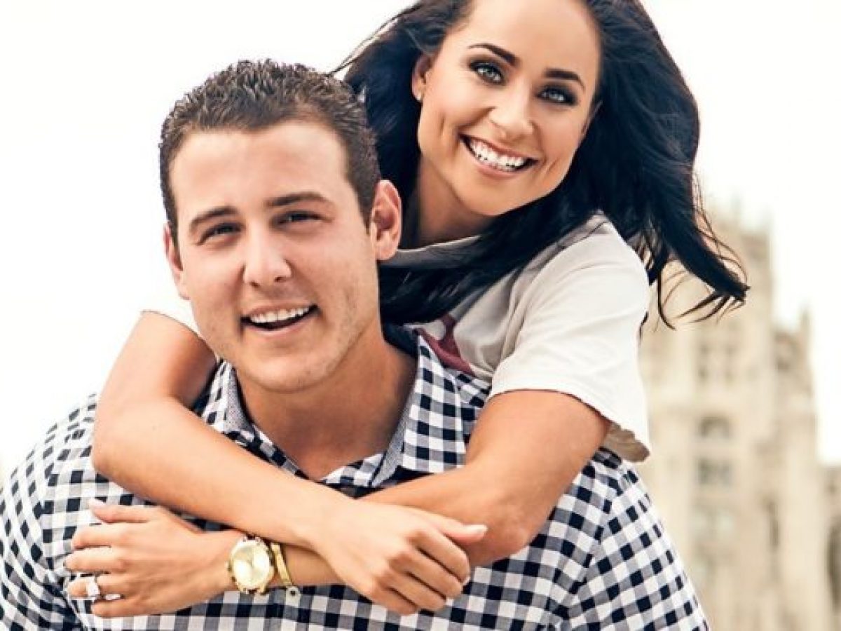 Emily Vakos Biography Family Facts About Anthony Rizzo S Wife Networth Height Salary