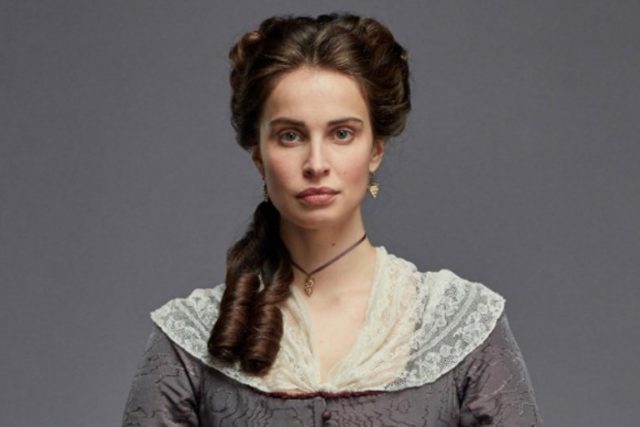 Heida Reed – 6 Quick Facts About The Icelandic Actress - Networth ...