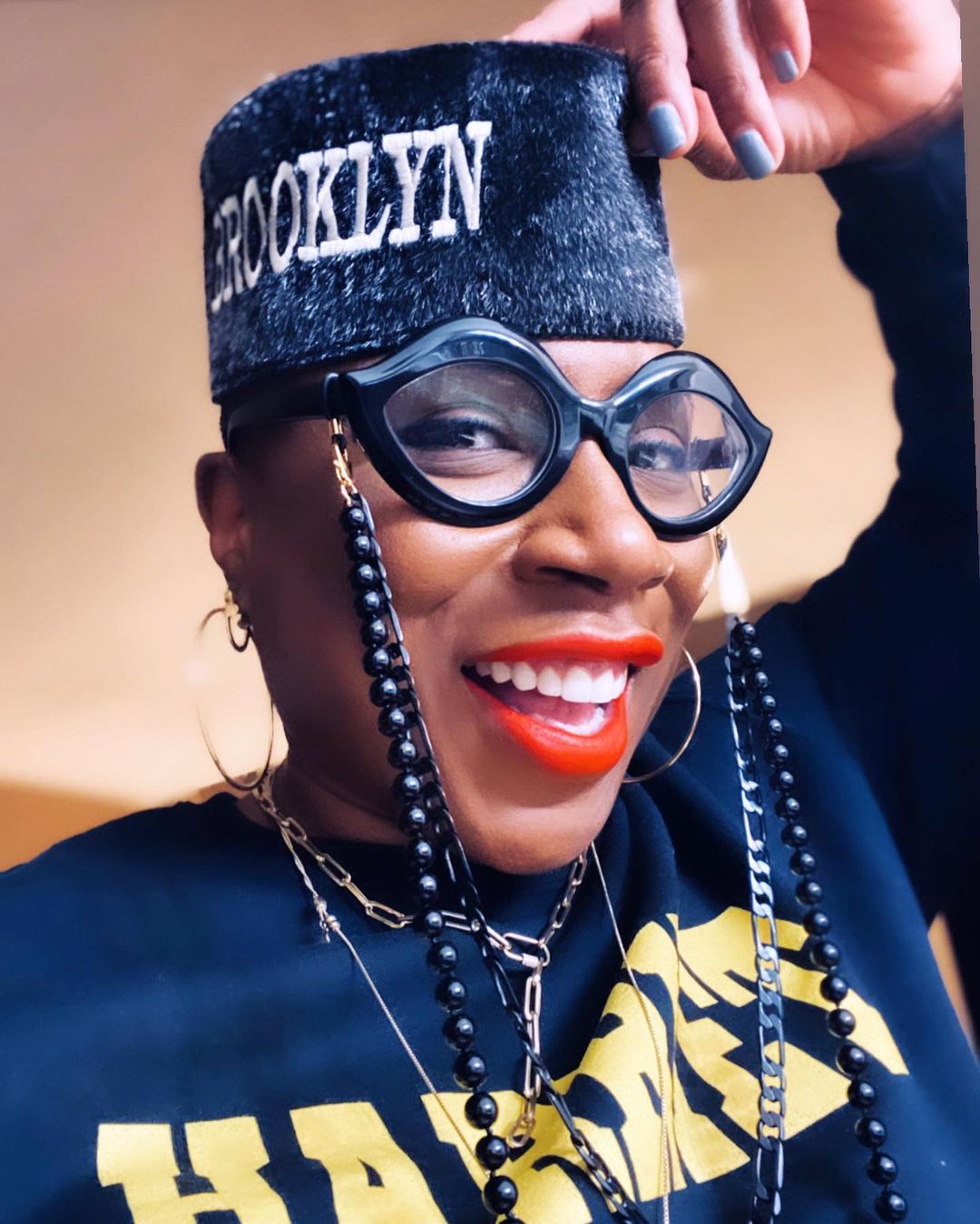Is Aisha Hinds Gay, Lesbian, or Transgender? Married, Husband, Height