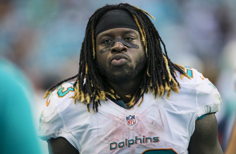 Jay Ajayi Bio, Injury, Dating, Girlfriend, Family, Wiki, Net Worth