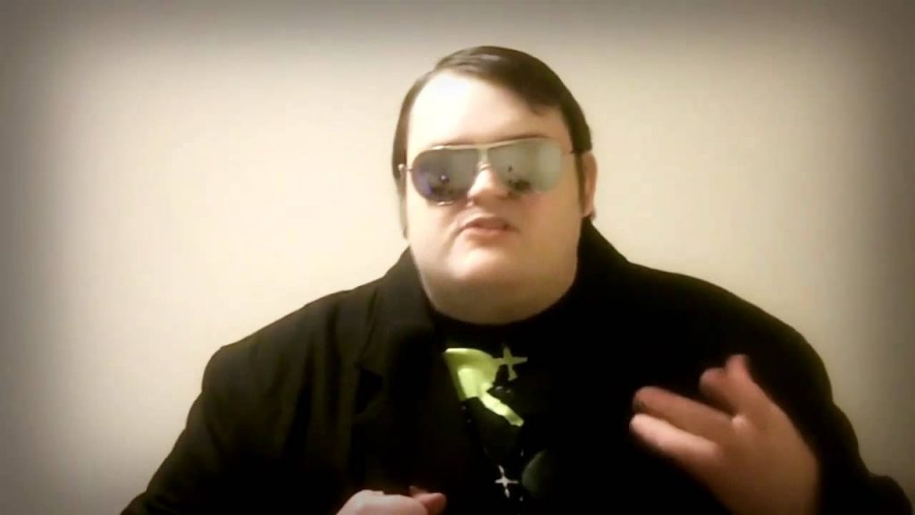 Jim Sterling Wife, Son, Family, Wiki, Biography, Is He Gay? - Networth Height Salary