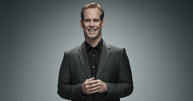 joe-buck-wife-daughter-dad-height-net-worth-salary-is-he-gay