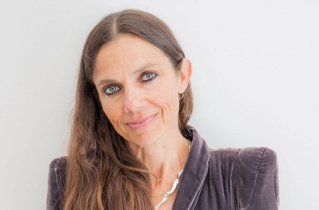 Justine Bateman – Bio, Age, Height, Net Worth and Other Facts