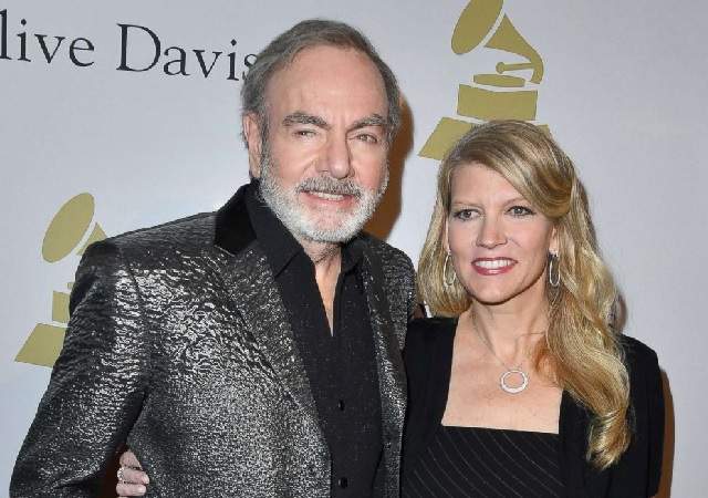 Katie Mcneil – Everything to Know about Neil Diamond’s Wife - Networth