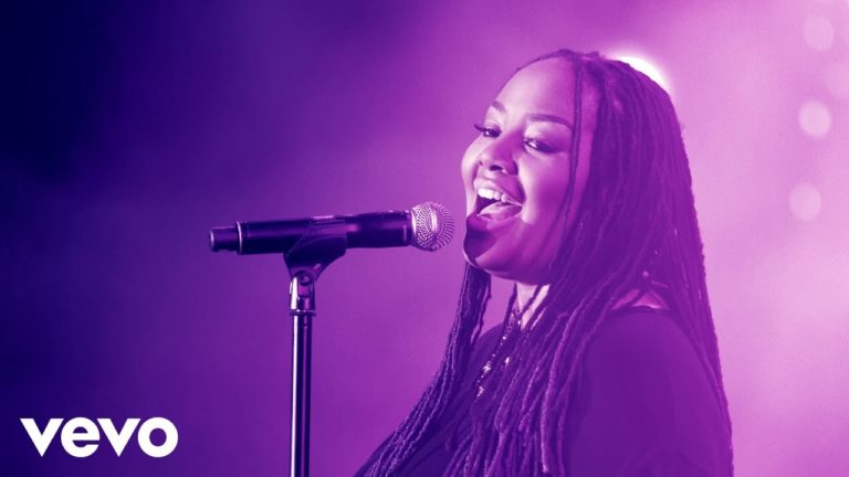 Is Lalah Hathaway Married Or Dating Anyone Who Is The Husband Or