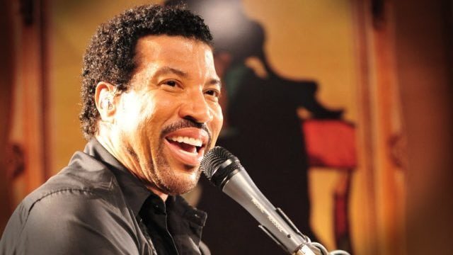 Lionel Richie Wife, Daughter, Age, Net Worth, Height ...
