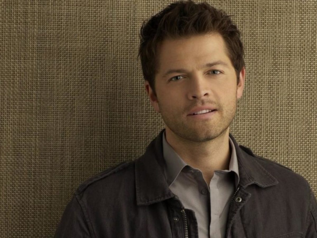 Misha Collins Wife Kids Brother Family Height Age Net Worth Networth Height Salary