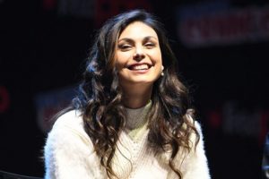 Morena Baccarin Husband, Son, Height, Body Measurements, Net Worth ...