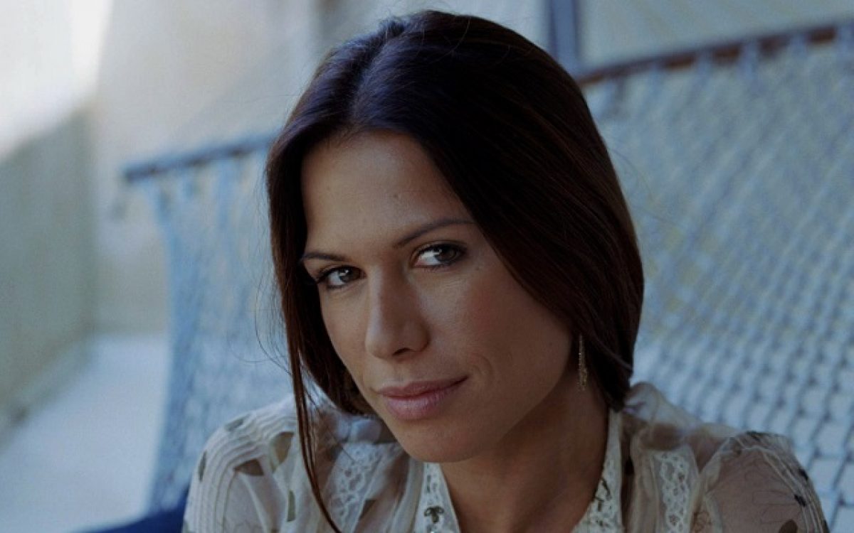 Rhona Mitra Bio Measurements Married Husband Boyfriend Networth Height Salary