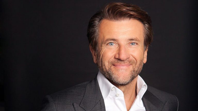 Robert Herjavec, Net Worth, House, Height, Children, Cars, Divorce, Family - Networth Height Salary