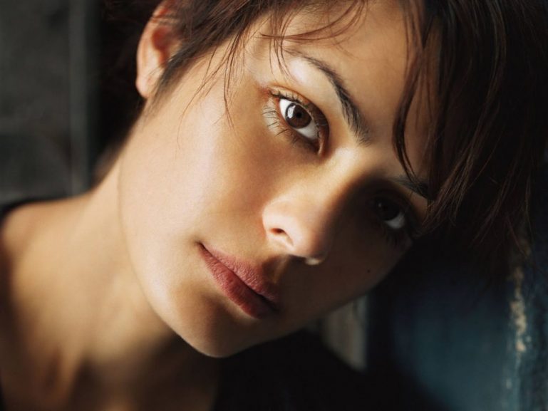 Shannyn Sossamon Bio, Dating, Married, Husband, Kids, Net Worth