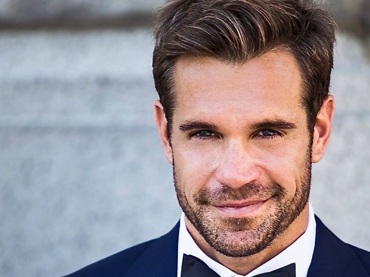 Stephen Huszar Biography Age Family Facts About The Actor Networth Height Salary