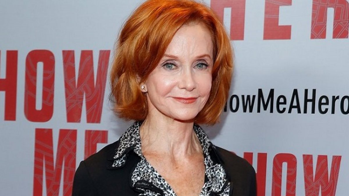 Swoosie Kurtz Bio Age Weight Sisters Husband Gay Net Worth Networth Height Salary