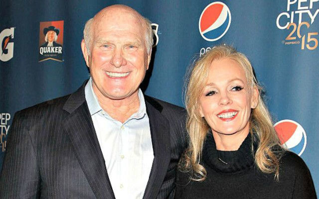 Tammy Bradshaw Biography And Facts About Terry Bradshaw S Wife Networth Height Salary