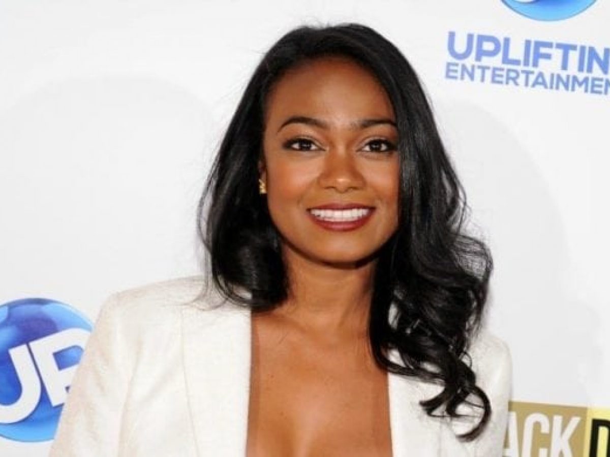 Tatyana Ali Fakes