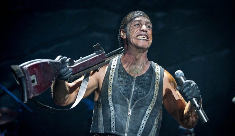 Till Lindemann Bio, Daughter, Family, Net Worth, Age, Height And Kids ...