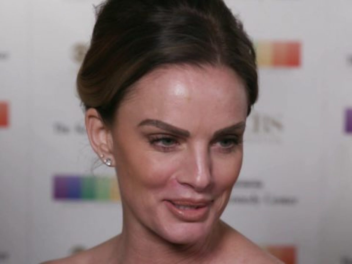 What Has Gabrielle Anwar Been Doing Lately Where Is She Now Networth Height Salary