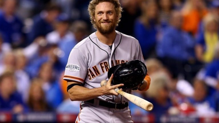 who-is-hunter-pence-s-wife-alexis-cozombolidis-his-height-biography