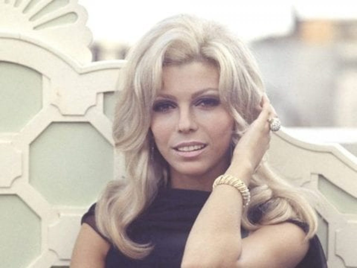 Who Is Nancy Sinatra Daughter Of Frank Sinatra And Nancy Barbato Networth Height Salary