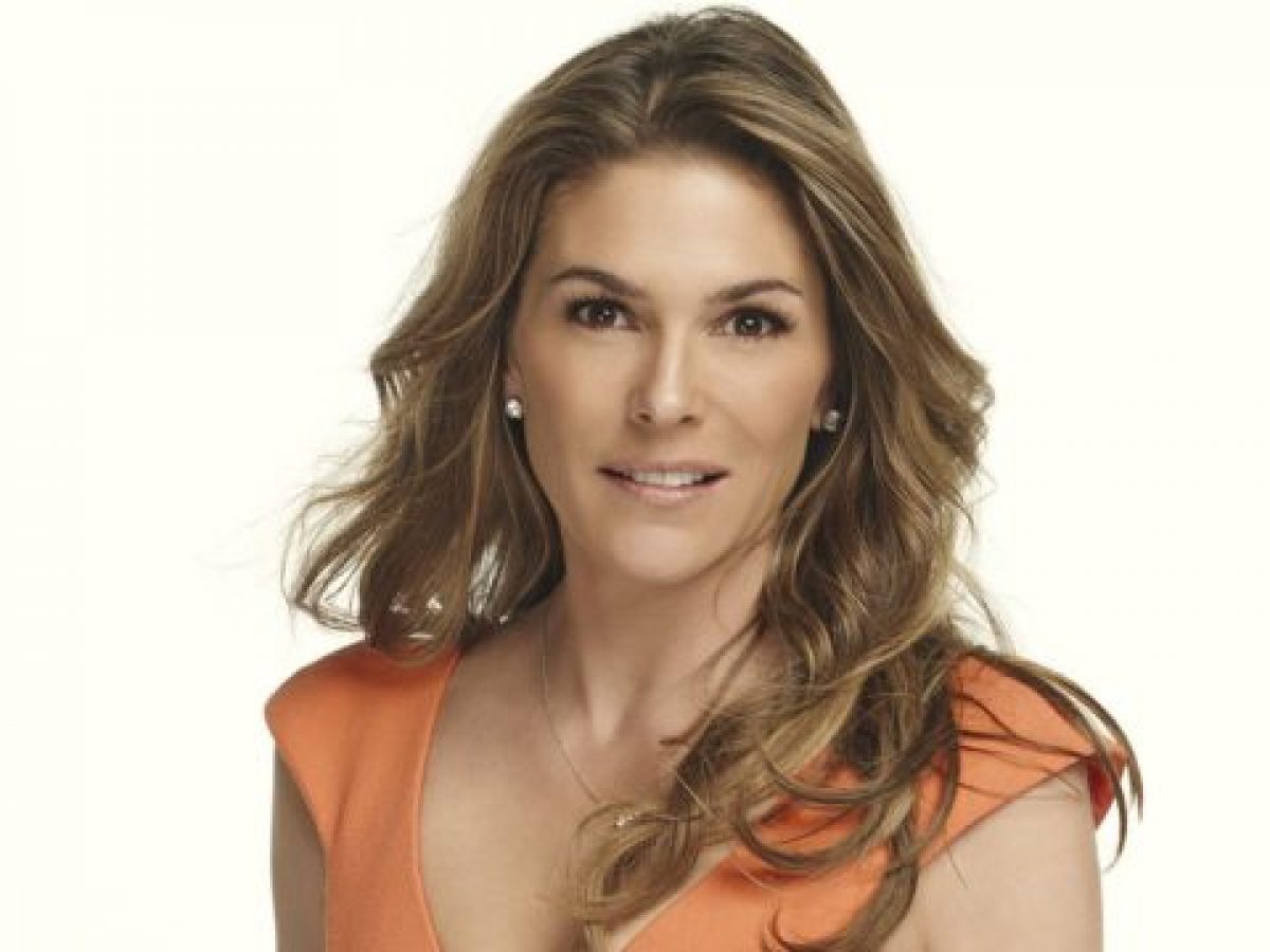 Who Is Paige Turco The Teenage Mutant Ninja Turtle Actress Networth Height Salary