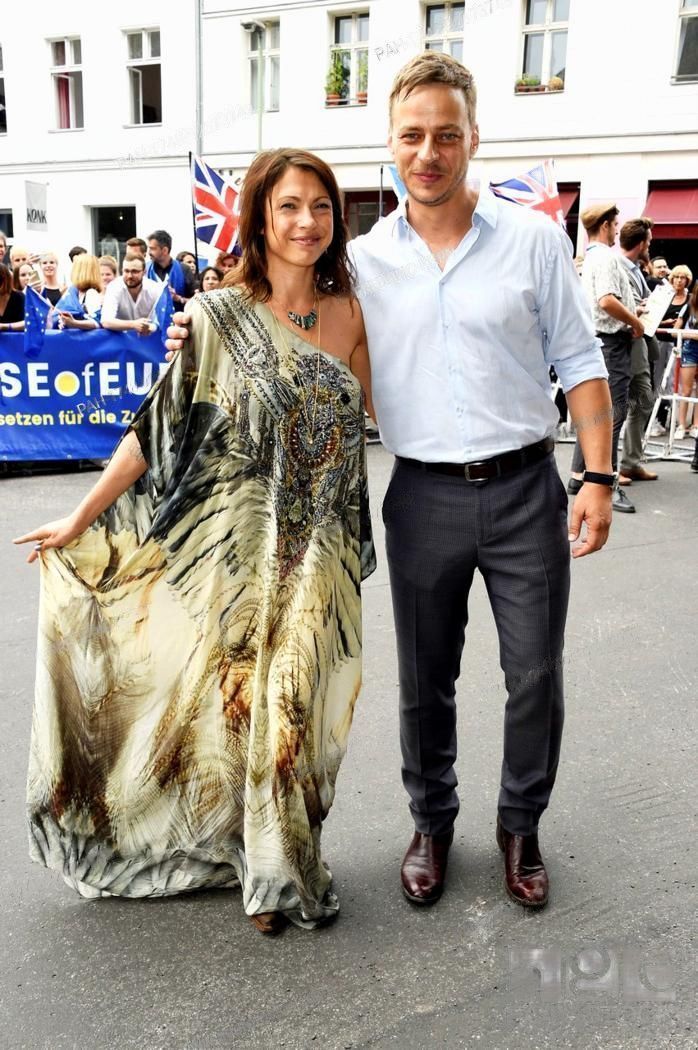 Is Tom Wlaschiha Married, Who Is His Wife? Is He Gay? Networth Height