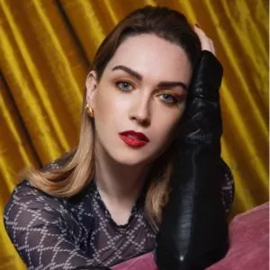 Jamie Clayton Husband, Transgender, Relationship With Keanu Reeves ...