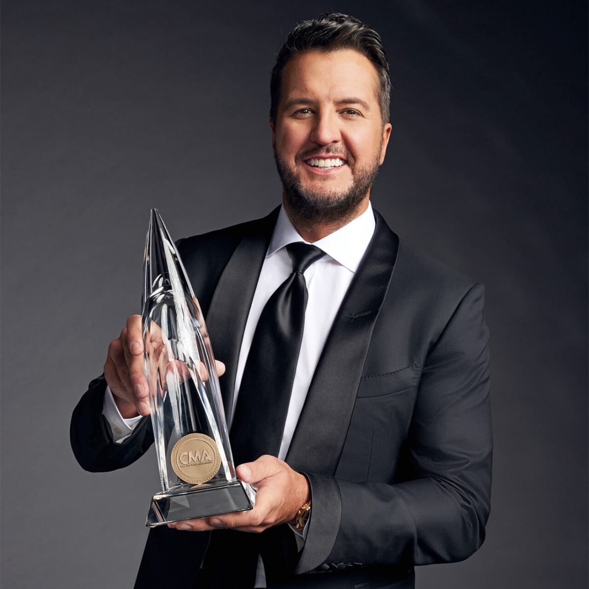 Luke Bryan Bio, Age, Parents, Education, Wife, Career - Networth Height ...