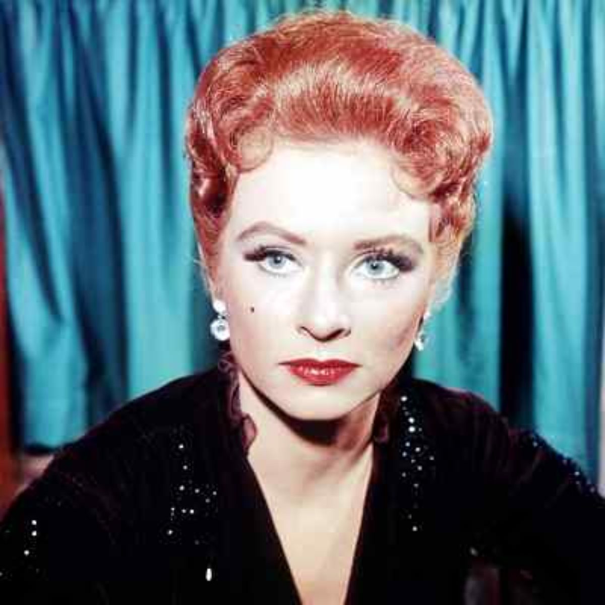 Amanda Blake Bio, Education, Relationships, Height, Death - Networth