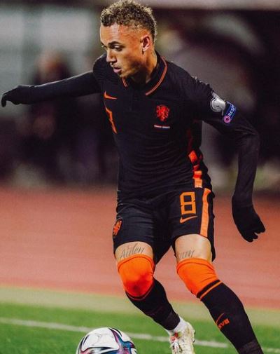 Noa Lang while playing for the Netherlands national team.