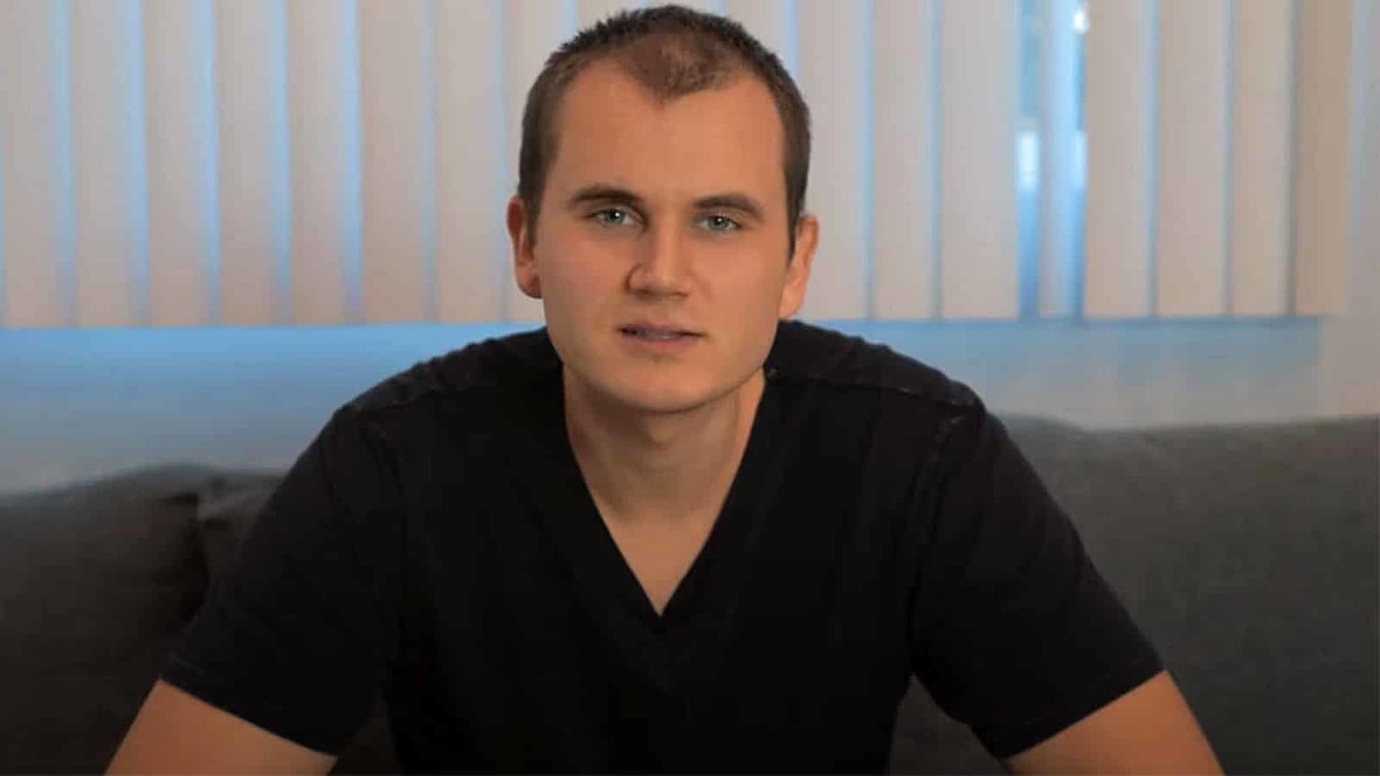 Durte Dom Age, Bio, Career, Net Worth, Family - Networth Height Salary