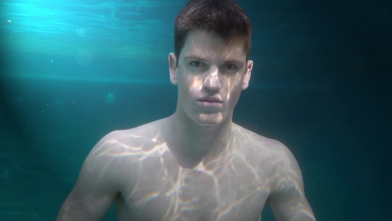 Miguel Bernardeau Bio, Age, Career, Net Worth, Girlfriend, Body